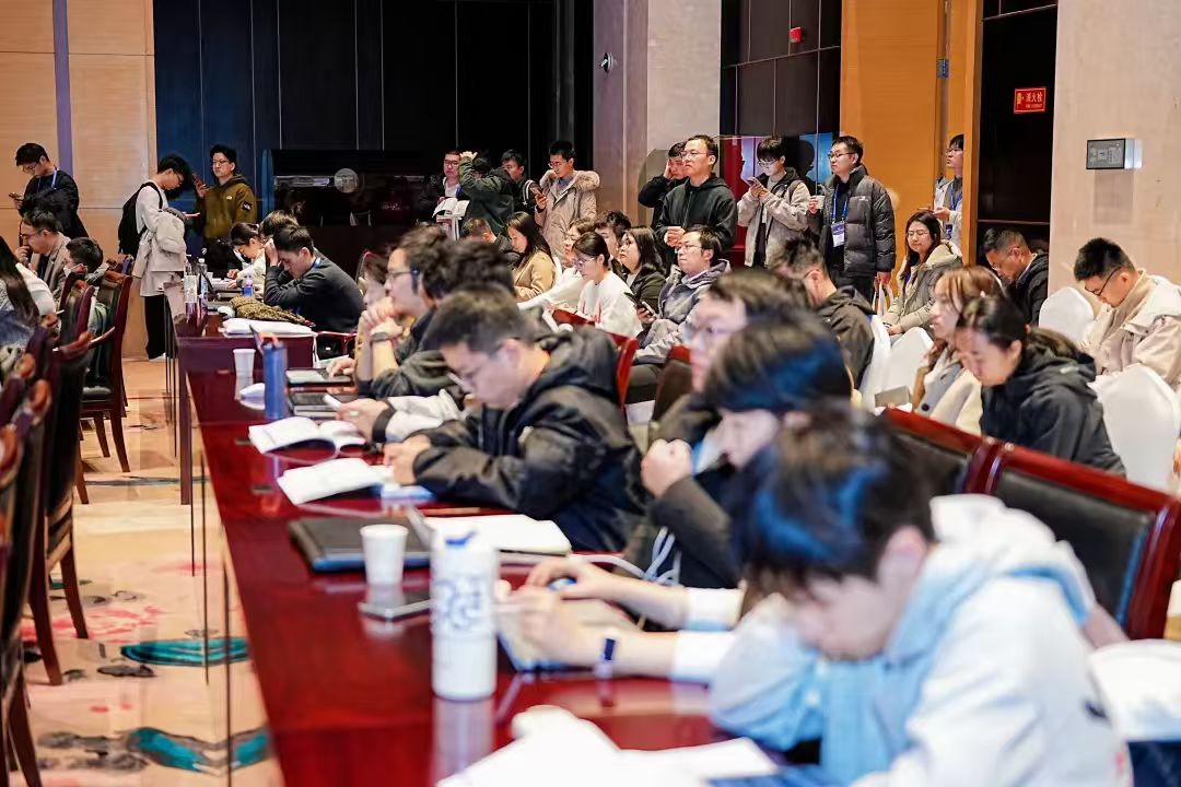 b1b93d3700be76cdcaf76143e0850ef4.jpg b1b93d3700be76cdcaf76143e0850ef4.jpg